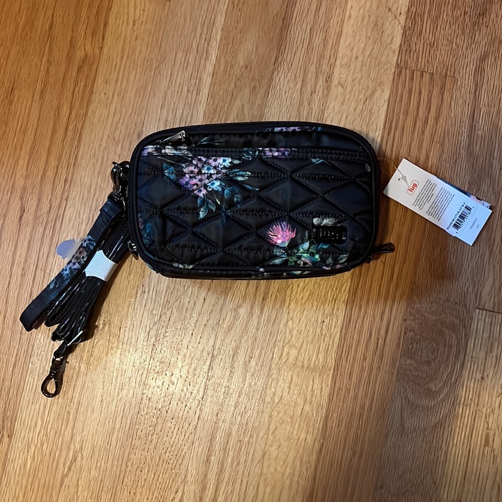 Lug Roundabout 2 Convertible Wallet Wristlet Crossbody BNWT SOLD OUT! - Picture 7 of 8